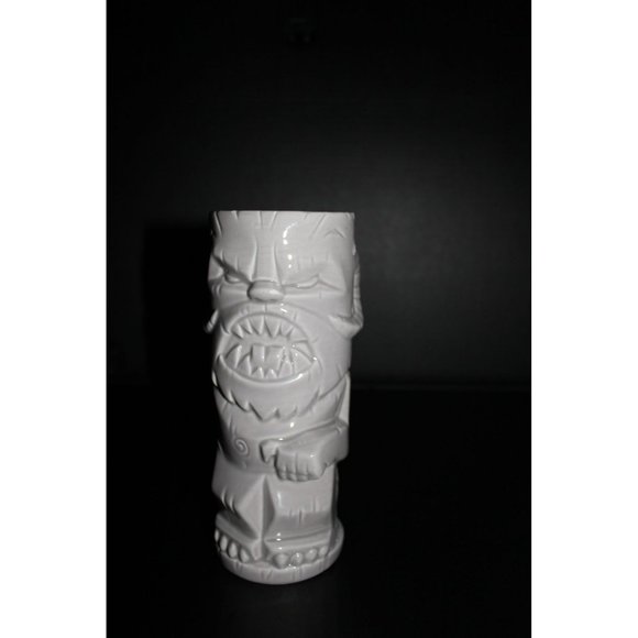 2017 Wampa Tiki Bar Drink Mug Star Wars Lucasfilm LTD Ceramic 8" 14 oz - Picture 1 of 6